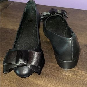 Charleston shoe co Charlotte bow size 10